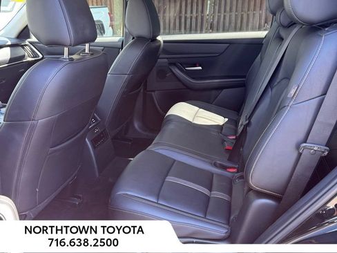 Used 2025 MAZDA CX-90 3.3 Turbo w/ Select Package AWD/4WD image 16