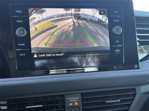 Used 2025 Volkswagen Jetta GLI Autobahn image 15