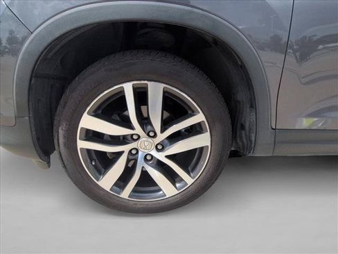 Used 2018 Honda Pilot Elite image 22