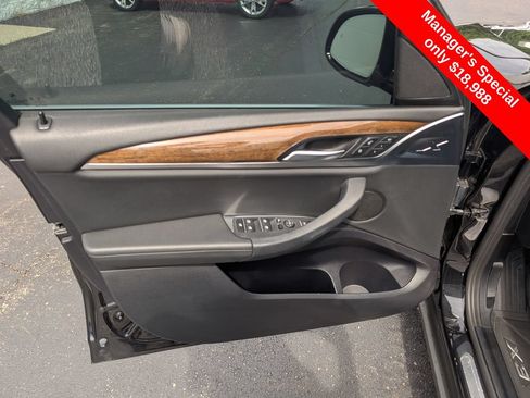 Used 2019 BMW X3 xDrive30i w/ Convenience Package AWD/4WD image 15