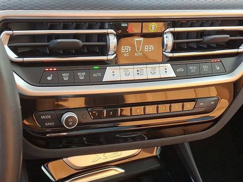 Certified 2023 BMW X3 xDrive30i w/ M Sport Package image 19