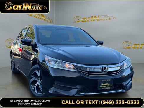 Used 2017 Honda Accord LX image 3