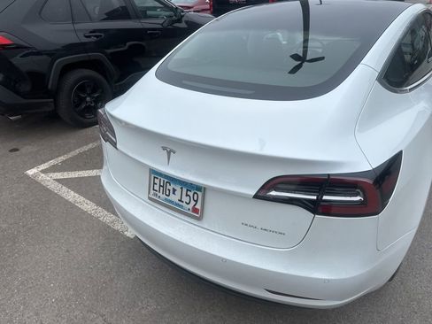 Used 2020 Tesla Model 3 Long Range image 11