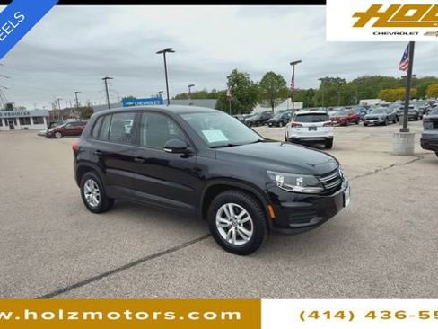 Used 2013 Volkswagen Tiguan S AWD/4WD image 3