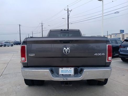 Used 2016 RAM 3500 Laramie AWD/4WD image 9