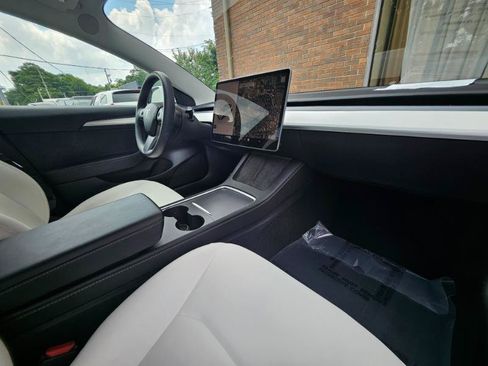 Used 2023 Tesla Model 3 Standard Range RWD image 53