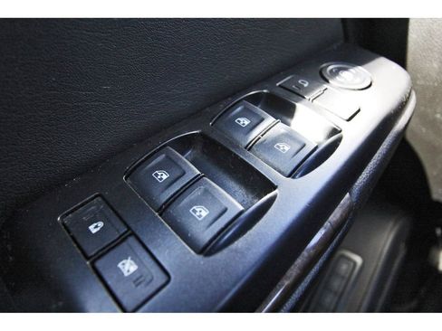 Used 2019 Chevrolet Tahoe LT image 20