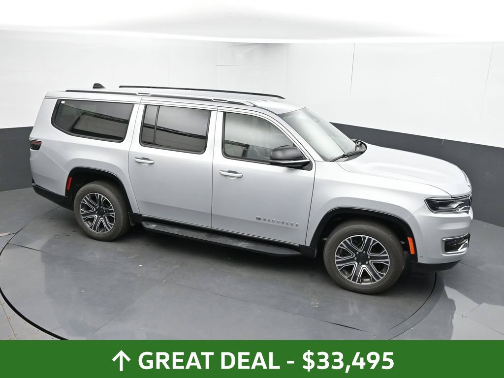 Used 2024 Jeep Wagoneer L Series II w/ Flexible Seating Group AWD/4WD image 36