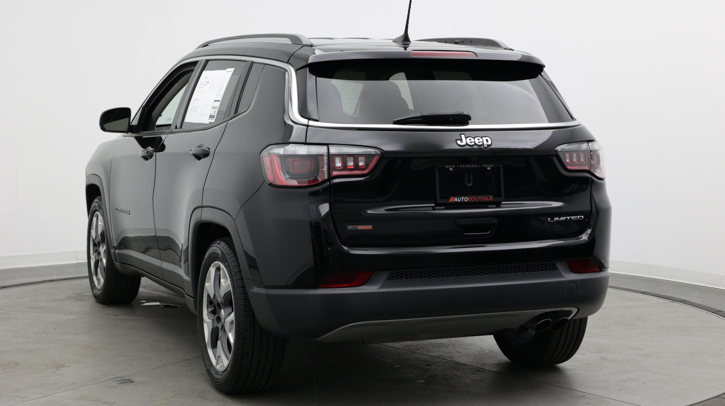 Used 2020 Jeep Compass Limited FWD image 4