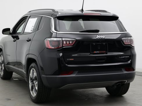 Used 2020 Jeep Compass Limited FWD image 4
