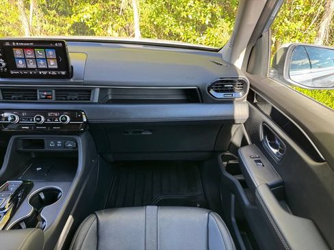Certified 2023 Honda Pilot Touring image 31
