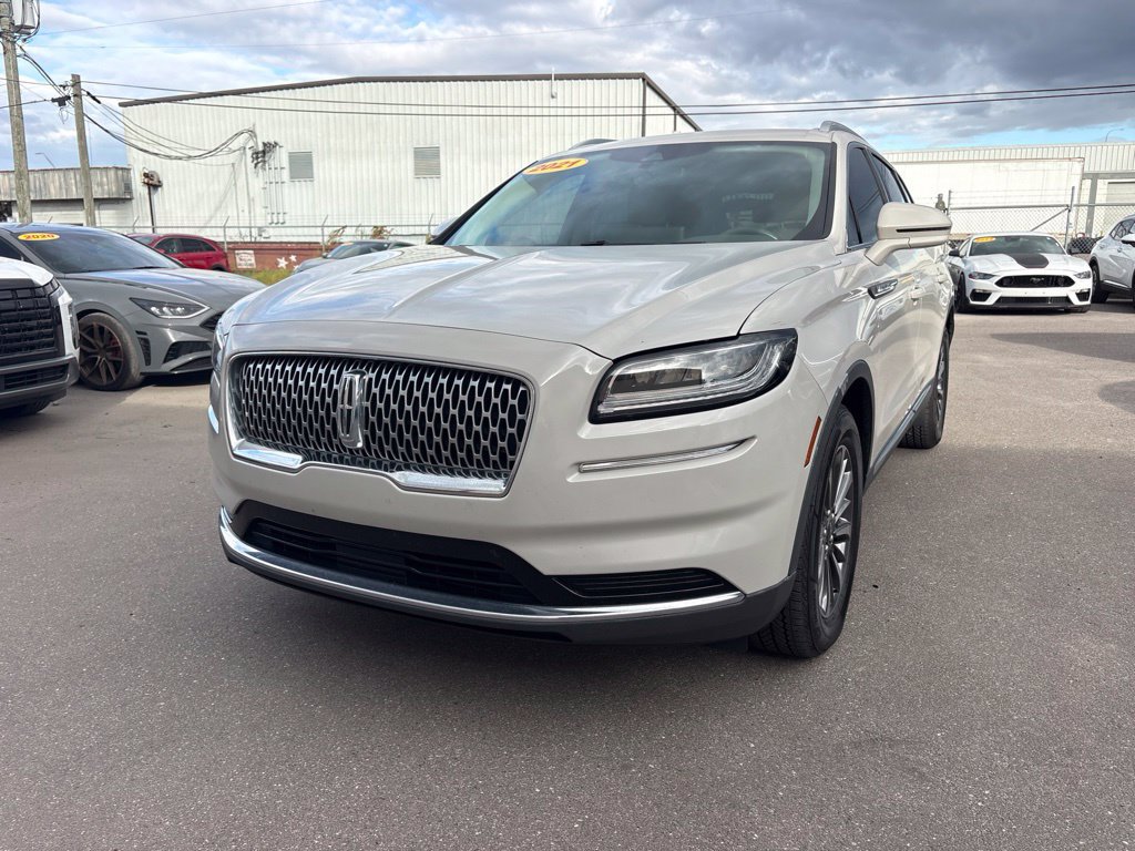 Used 2021 Lincoln Nautilus FWD w/ Equipment Group 101A image 7