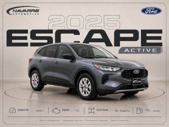 Used 2025 Ford Escape Active w/ Tech Pack #1 FWD image 1