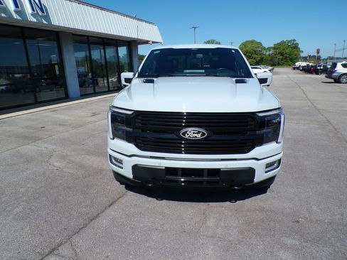 Used 2024 Ford F150 Platinum w/ Equipment Group 702A High AWD/4WD image 2