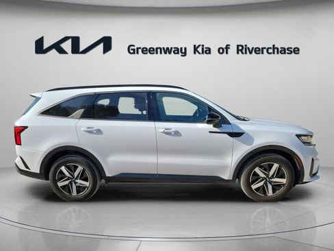 Used 2021 Kia Sorento S w/ Panoramic Sunroof Package FWD image 7