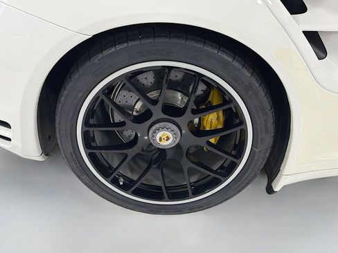 Used 2012 Porsche 911 Edition 918 Spyder image 33