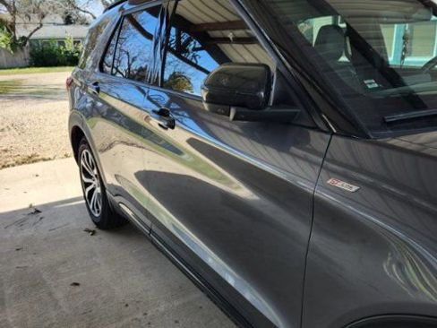 Used 2023 Ford Explorer ST-Line w/ Class IV Trailer Tow Package image 15