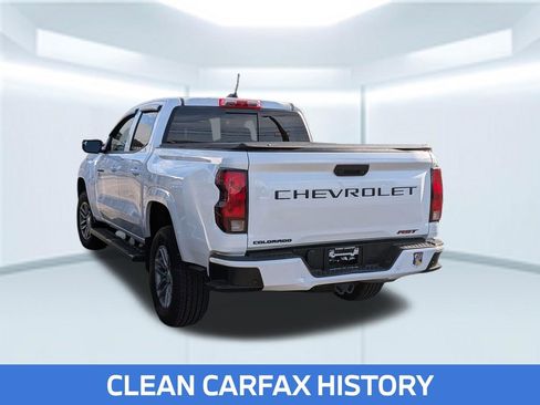 Used 2026 Chevrolet Colorado LT RWD image 2