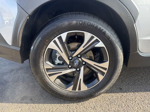 Certified 2025 Subaru Crosstrek 2.0i Premium image 9