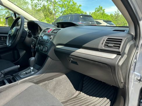 Used 2013 Subaru Impreza 2.0i AWD/4WD image 12