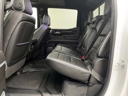 Used 2025 GMC Sierra 1500 AT4X AWD/4WD image 39
