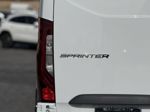 New 2025 Mercedes-Benz Sprinter 2500 image 8