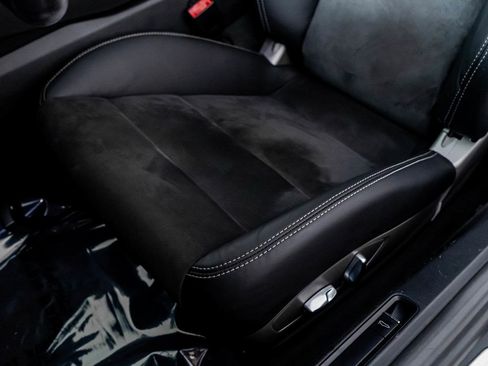 Used 2018 Porsche 911 GT3 w/ Sport Chrono Package image 29