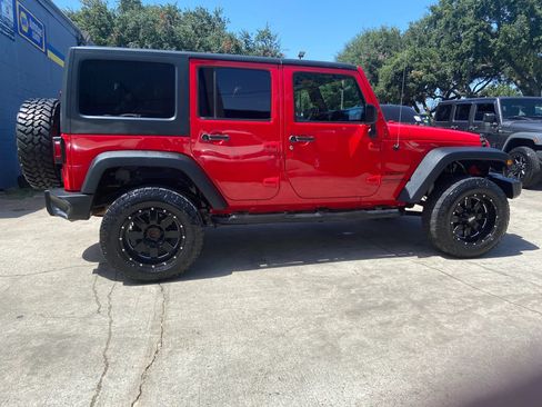 Used 2016 Jeep Wrangler Unlimited Sport w/ Quick Order Package 24S AWD/4WD image 8