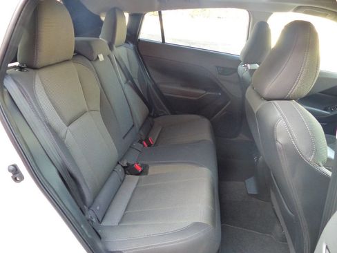 Used 2024 Subaru Crosstrek 2.0i Premium image 42