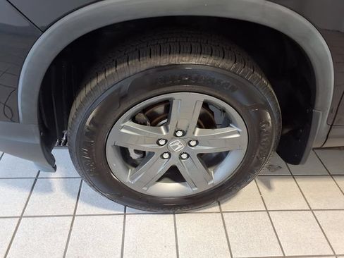 Certified 2023 Honda Ridgeline RTL image 5
