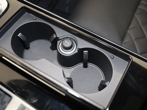 Used 2025 Audi S8 image 50