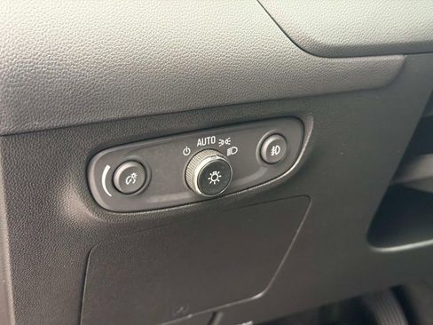 Used 2023 Buick Encore GX Select w/ Sport Touring Package image 24