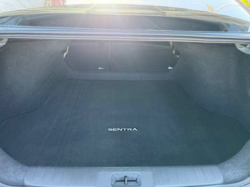 Certified 2025 Nissan Sentra SR w/ SR Premium Package FWD image 36