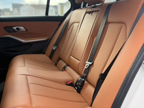 Used 2022 BMW 330i xDrive Sedan w/ Driving Assistance Package image 14