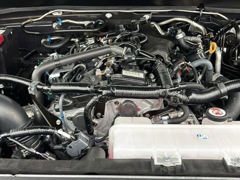 New 2026 Toyota Tacoma SR5 image 34