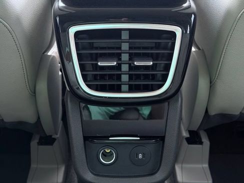 Certified 2023 Lincoln Nautilus AWD w/ Premium Package image 24