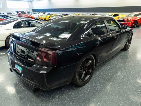 Used 2009 Dodge Charger SRT8 w/ SRT Option Group II RWD image 6