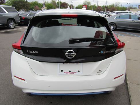 Used 2022 Nissan Leaf S Plus FWD image 6