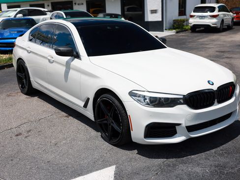 Used 2019 BMW 530i w/ Convenience Package RWD image 19