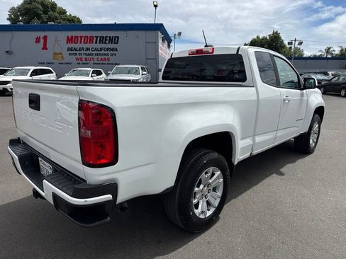 Used 2022 Chevrolet Colorado LT w/ Safety Package RWD image 4