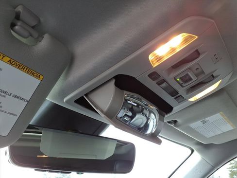 Certified 2021 Toyota Highlander Limited image 25