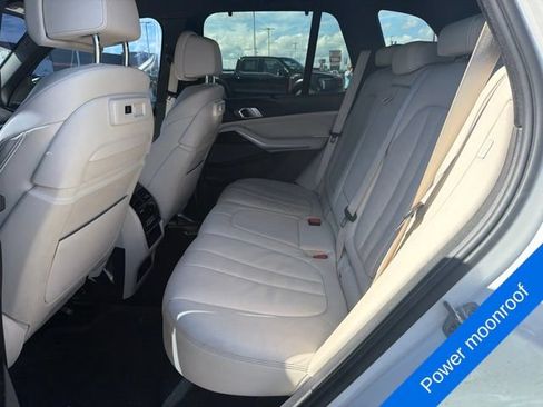 Used 2020 BMW X5 xDrive40i w/ Premium Package AWD/4WD image 13