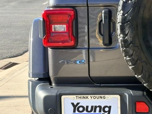 Used 2021 Jeep Wrangler Unlimited Rubicon 4xe w/ Steel Bumper Group image 7