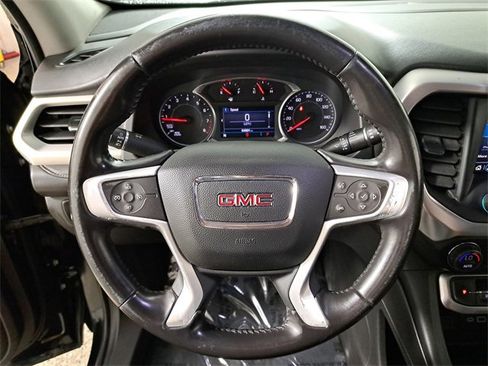 Used 2020 GMC Acadia SLE w/ Driver Convenience Package image 25