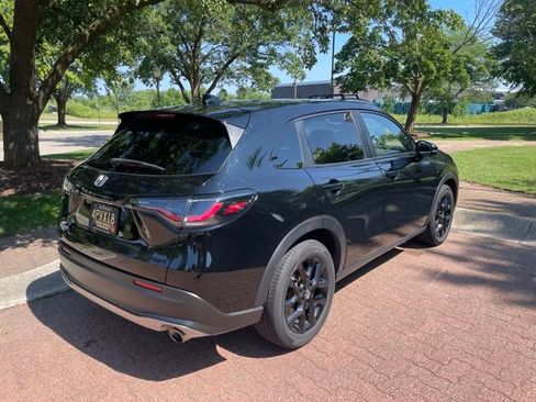 Used 2024 Honda HR-V Sport image 6