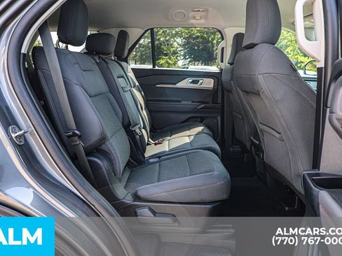Used 2025 Ford Explorer Active RWD image 22