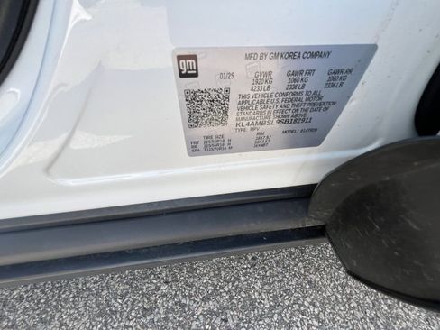 Used 2025 Buick Encore GX Preferred FWD image 27