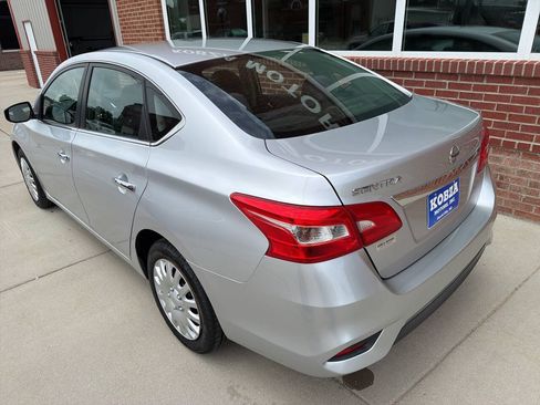 Used 2016 Nissan Sentra S FWD image 9
