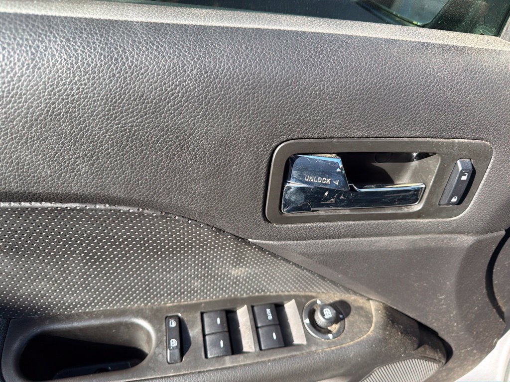 Used 2006 Ford Fusion SEL FWD image 11