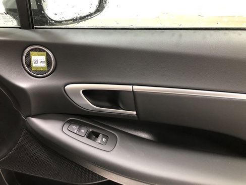 New 2025 Hyundai Sonata SEL image 12